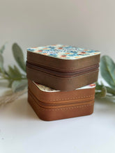 Load image into Gallery viewer, Personalized/Custom Travel Jewelry Case