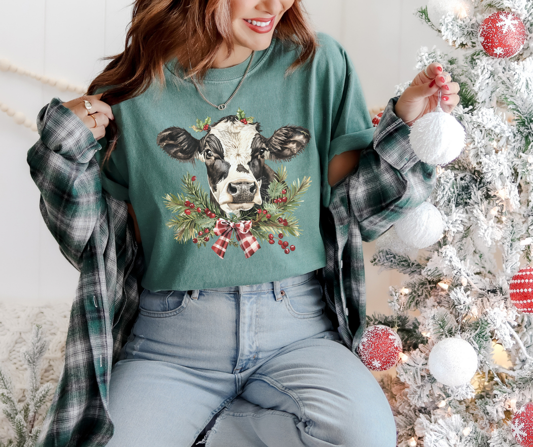 Christmas Cow Graphic Tee