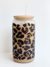 Load image into Gallery viewer, Leopard Wrap 16oz Glass Can Cup with Bamboo Lid
